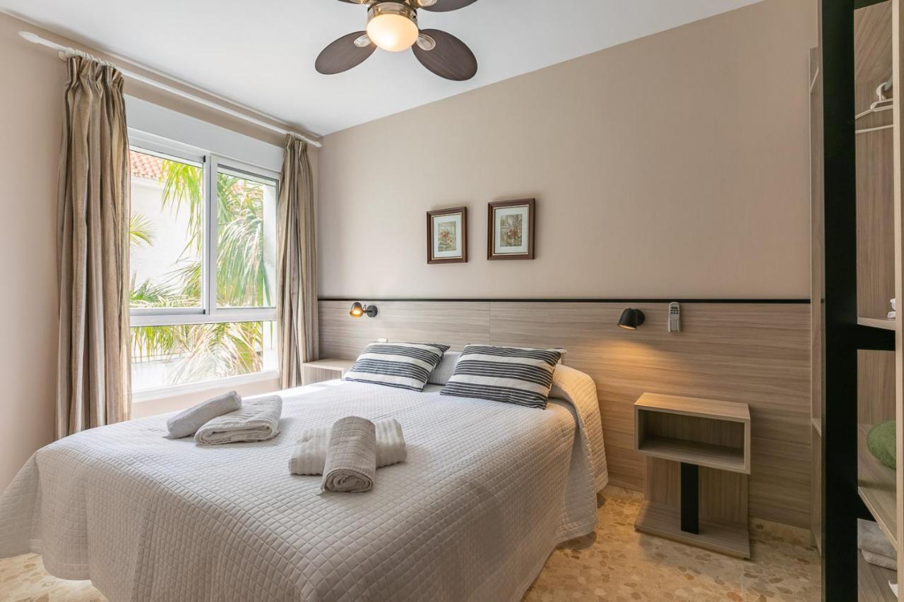 Apartamentos Guerrero Torre Del Mar Exteriér fotografie
