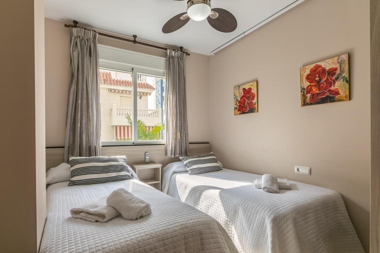 Apartamentos Guerrero Torre Del Mar Exteriér fotografie