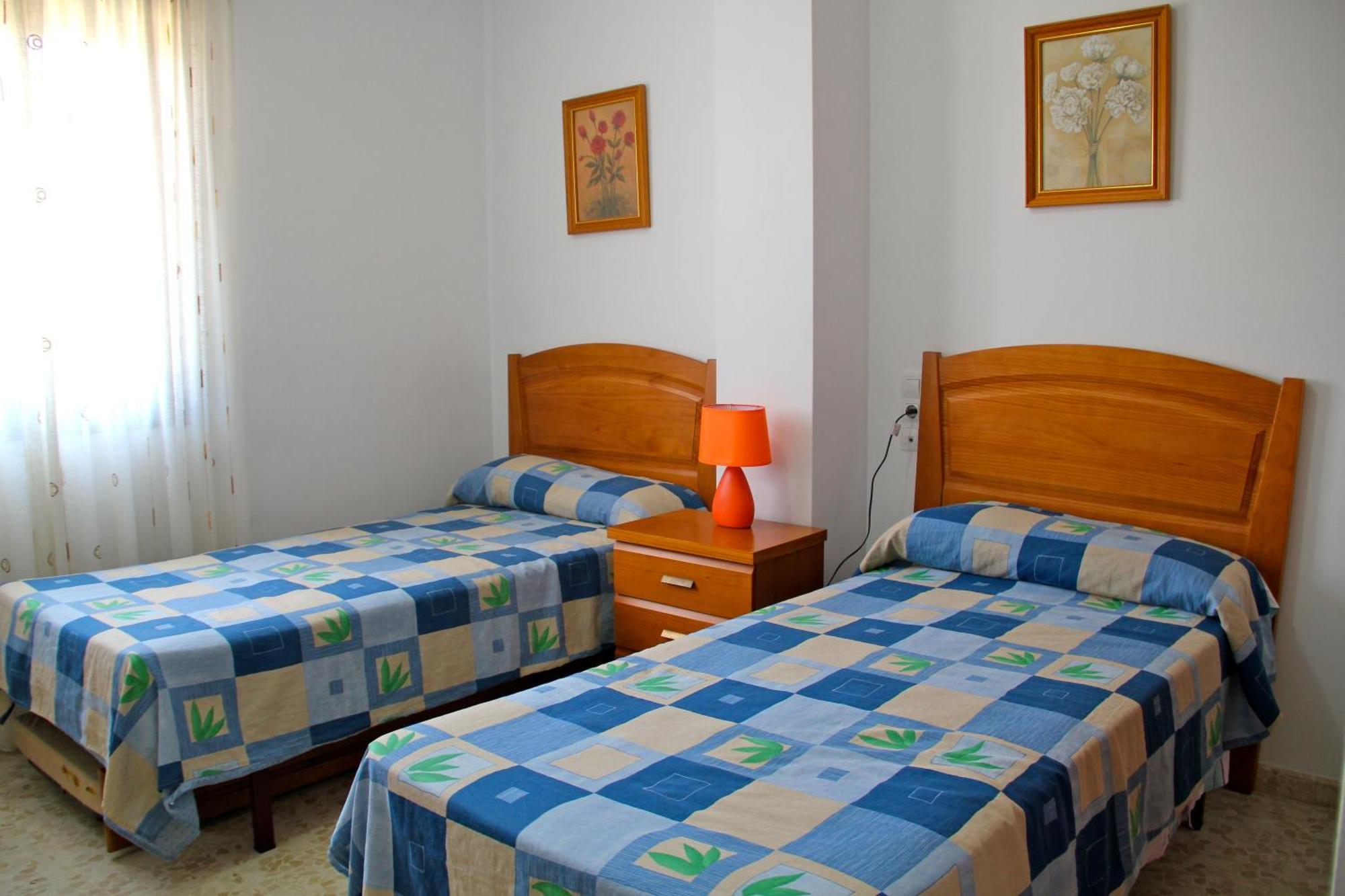 Apartamentos Guerrero Torre Del Mar Pokoj fotografie