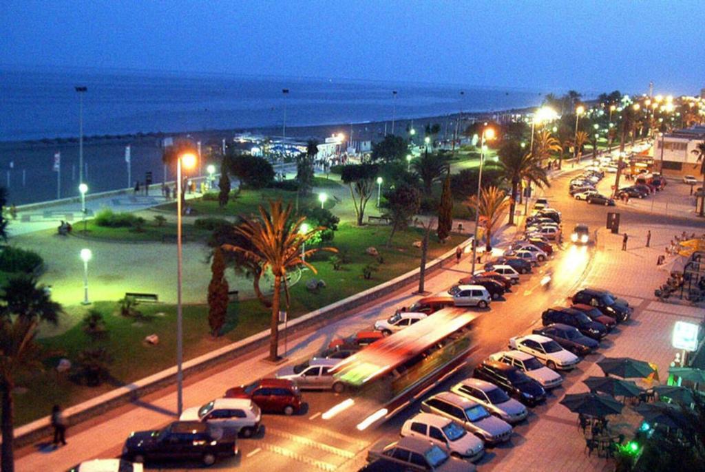 Apartamentos Guerrero Torre Del Mar Exteriér fotografie