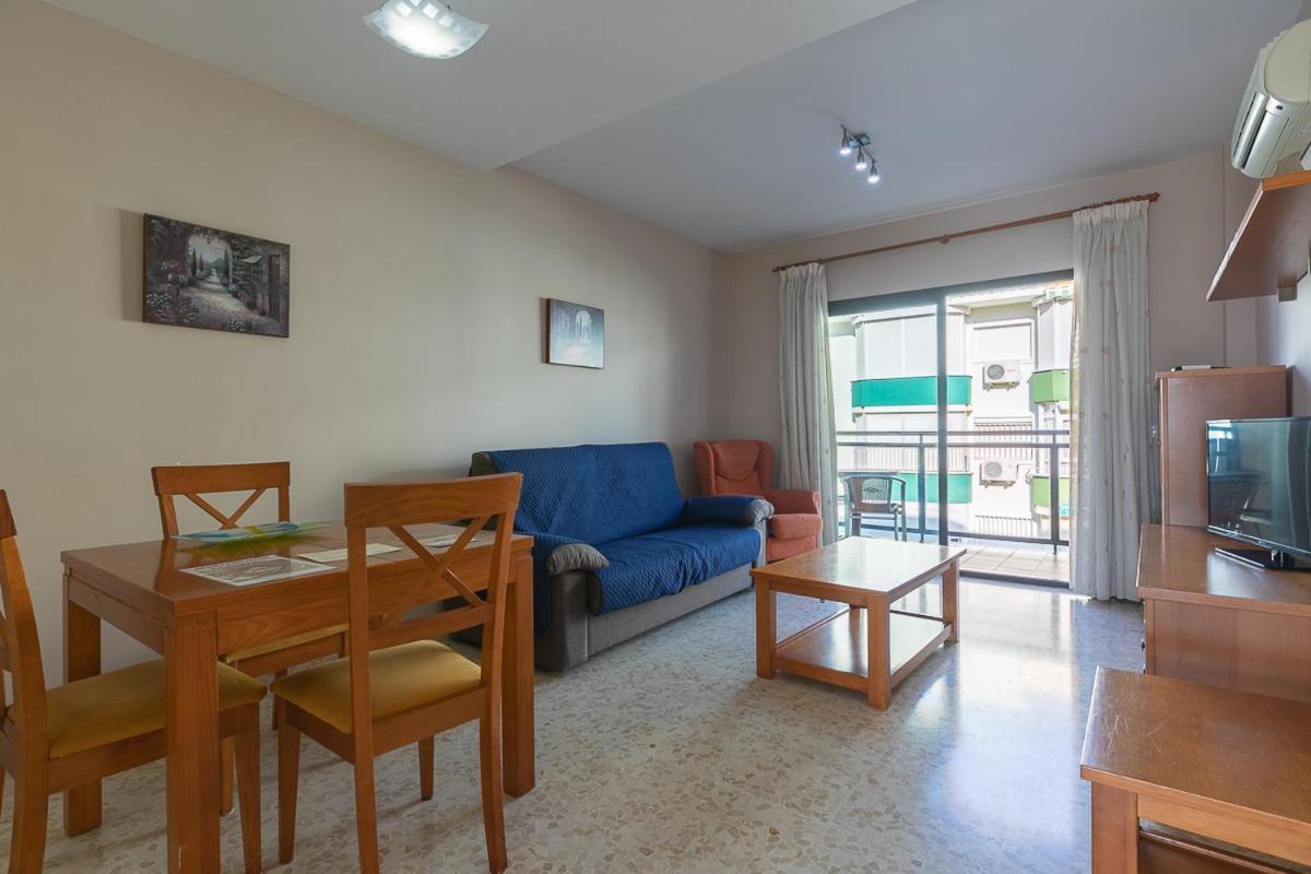 Apartamentos Guerrero Torre Del Mar Exteriér fotografie
