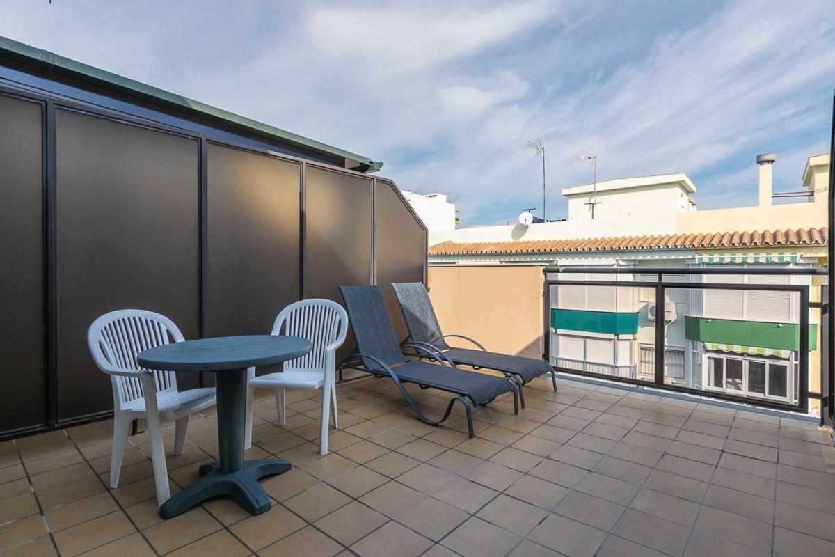 Apartamentos Guerrero Torre Del Mar Exteriér fotografie