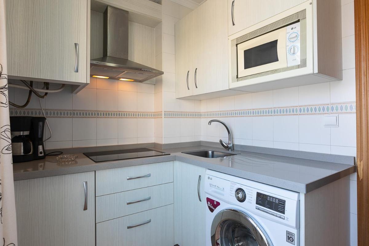 Apartamentos Guerrero Torre Del Mar Exteriér fotografie