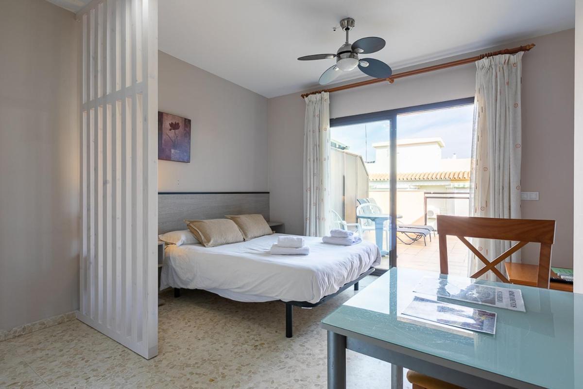 Apartamentos Guerrero Torre Del Mar Exteriér fotografie